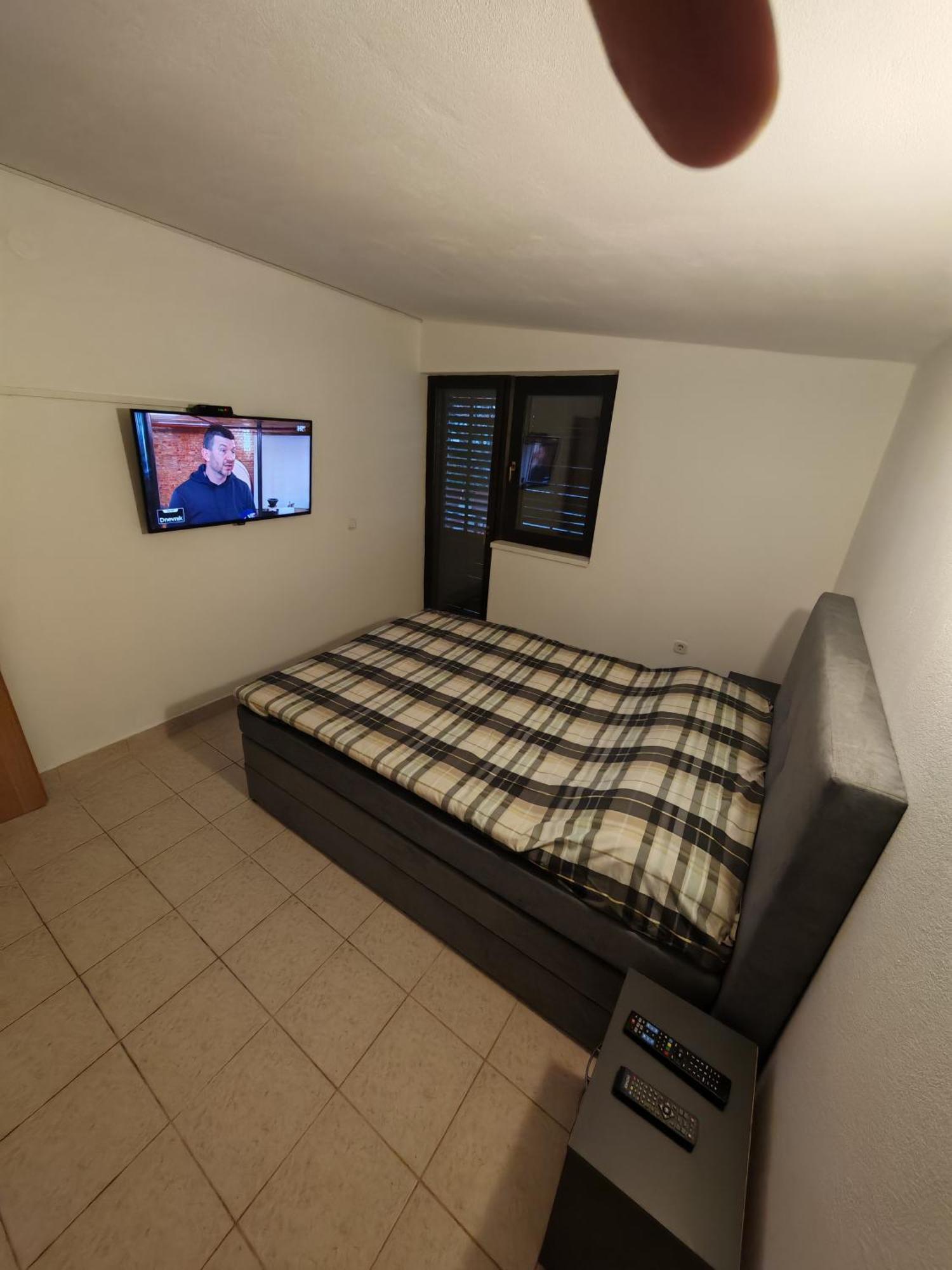 Apartman Maja วีร์ ภายนอก รูปภาพ